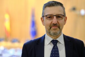 Rede de celadores de sanidad y foro de pacientes de España. Celadores_andoni_entrevista